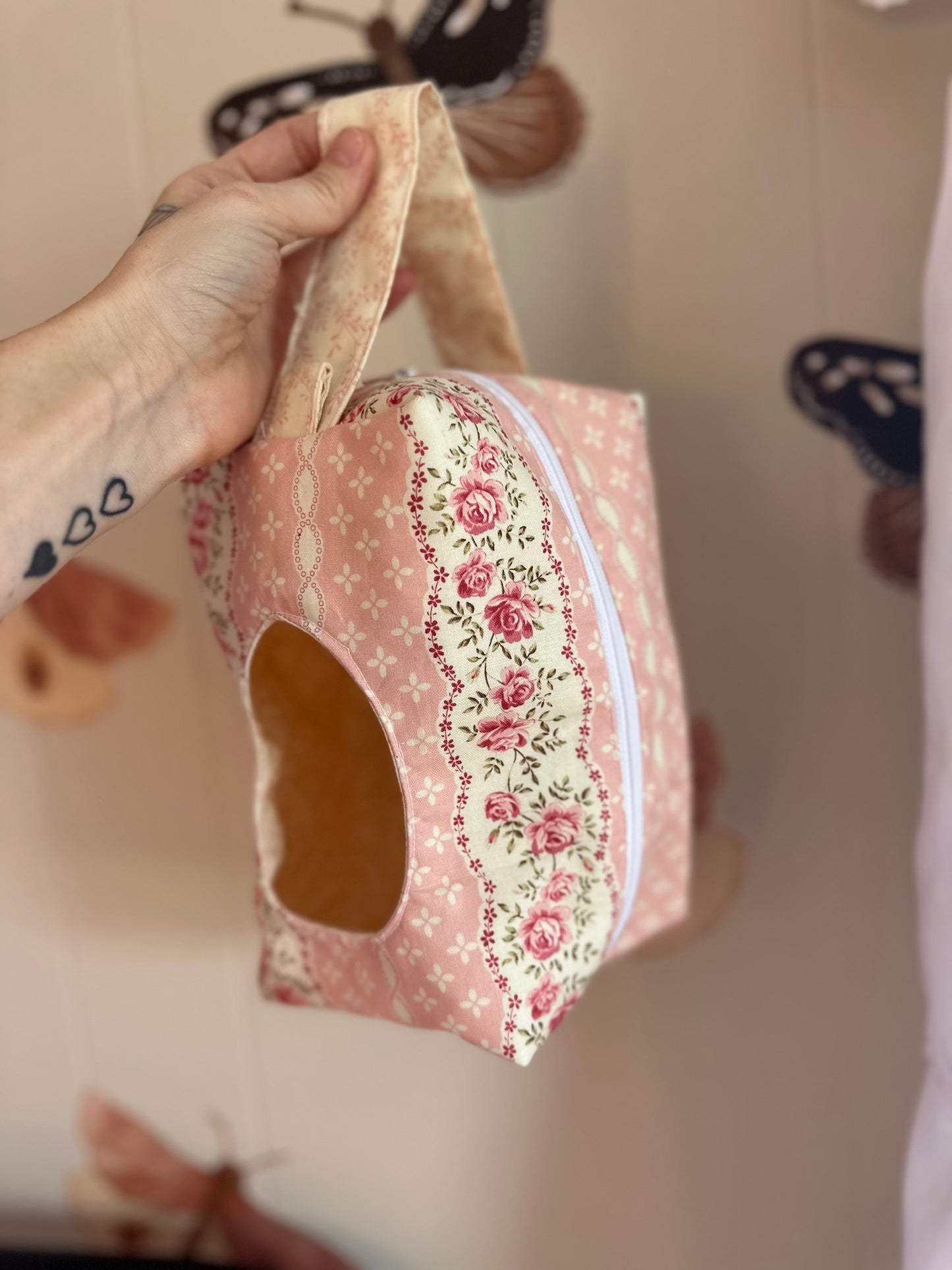 Diaper/wipe pouch